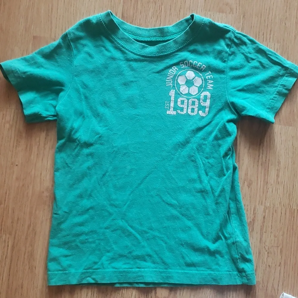 8 Short Sleeve Boy's T-shirts Size 4 T